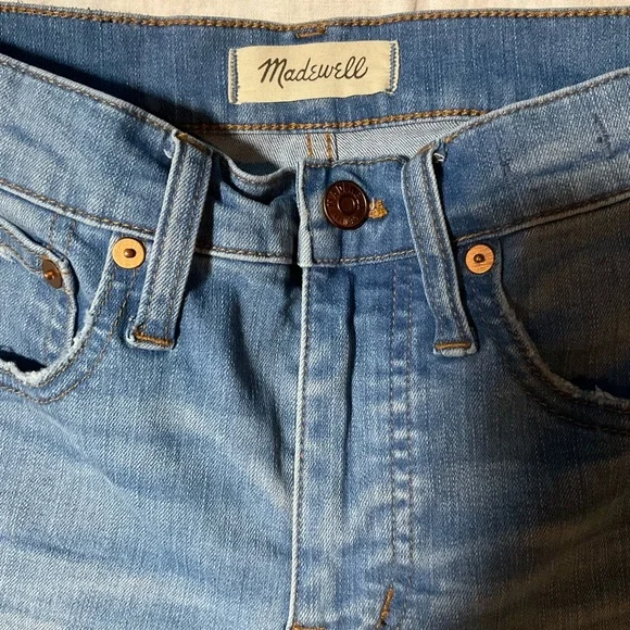 Madewell Women's Boot Cut Jeans in Light Blue - Picture 3 of 7